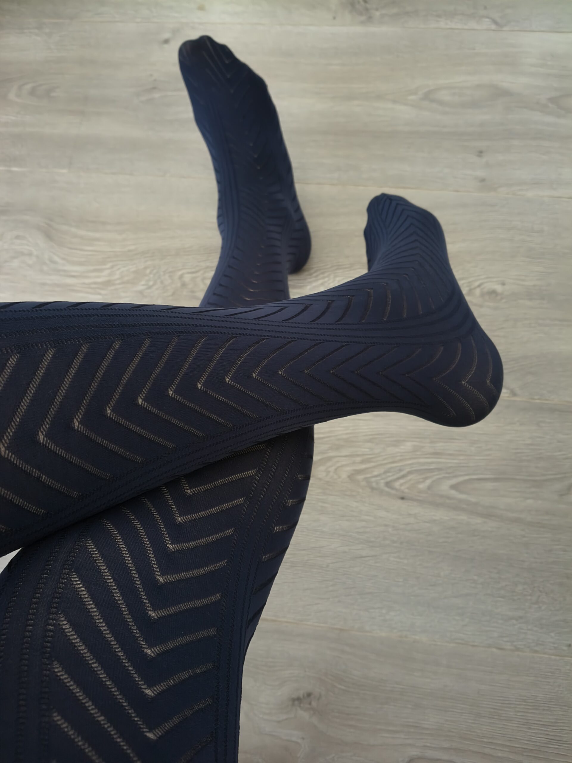 Navy Chevron Lace-Trim Knee-Highs - Socks Vinted Find - Thrift