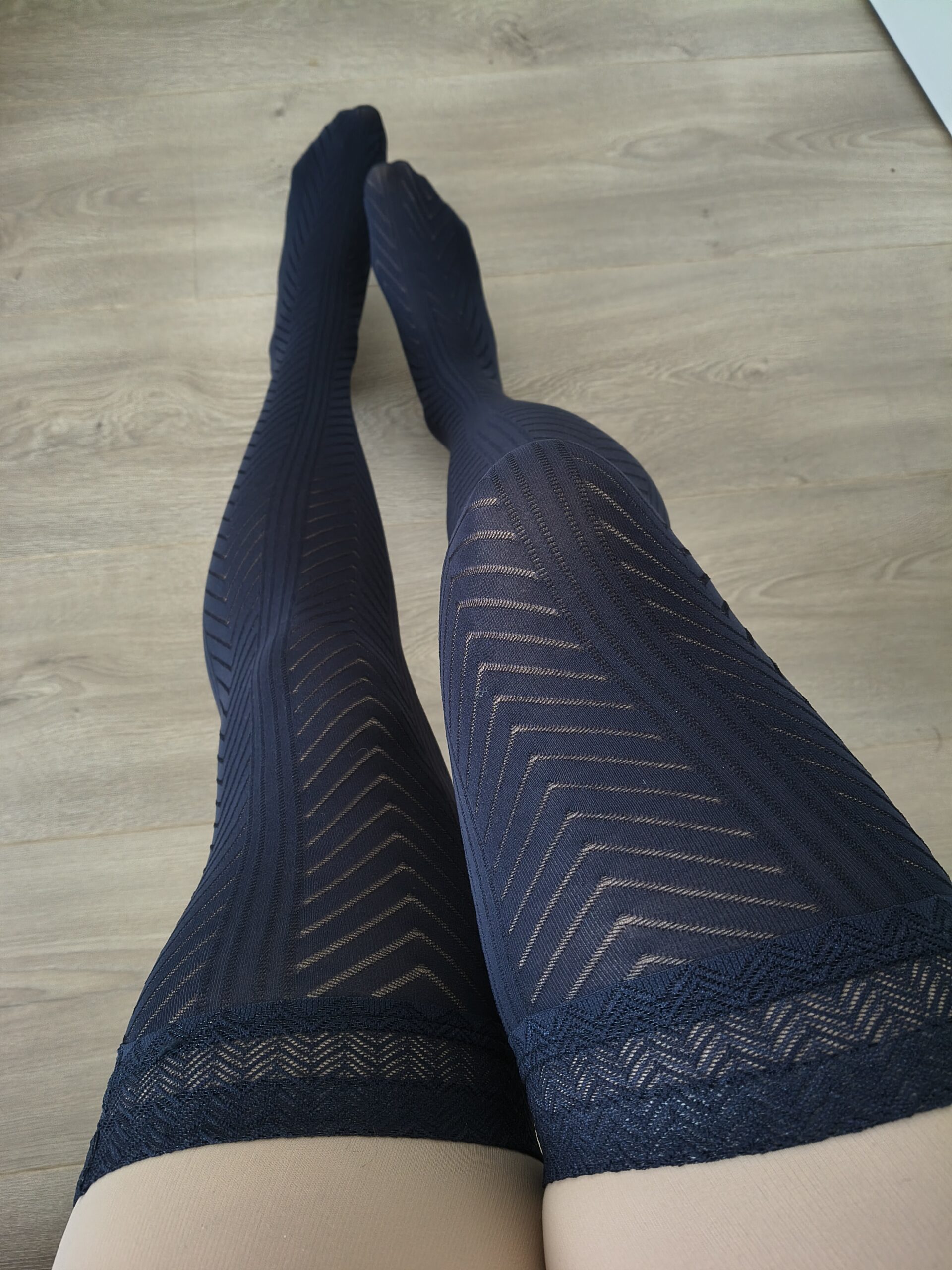 Navy Chevron Lace-Trim Knee-Highs - Socks Vinted Find - Thrift