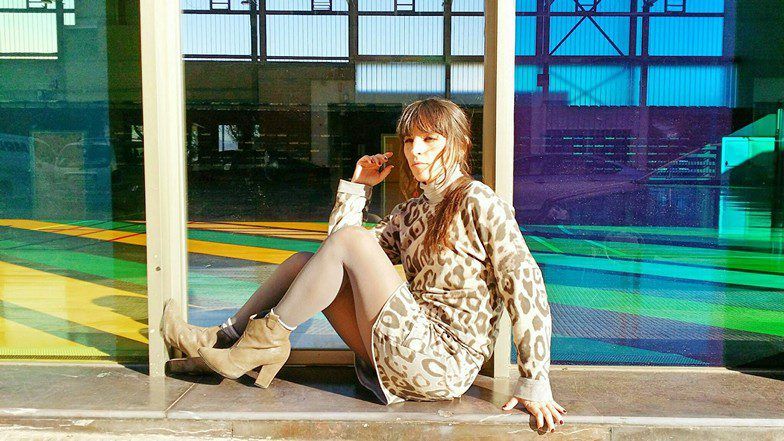 Legwear Fashion Blogger Veronica from Stardivarius Blog