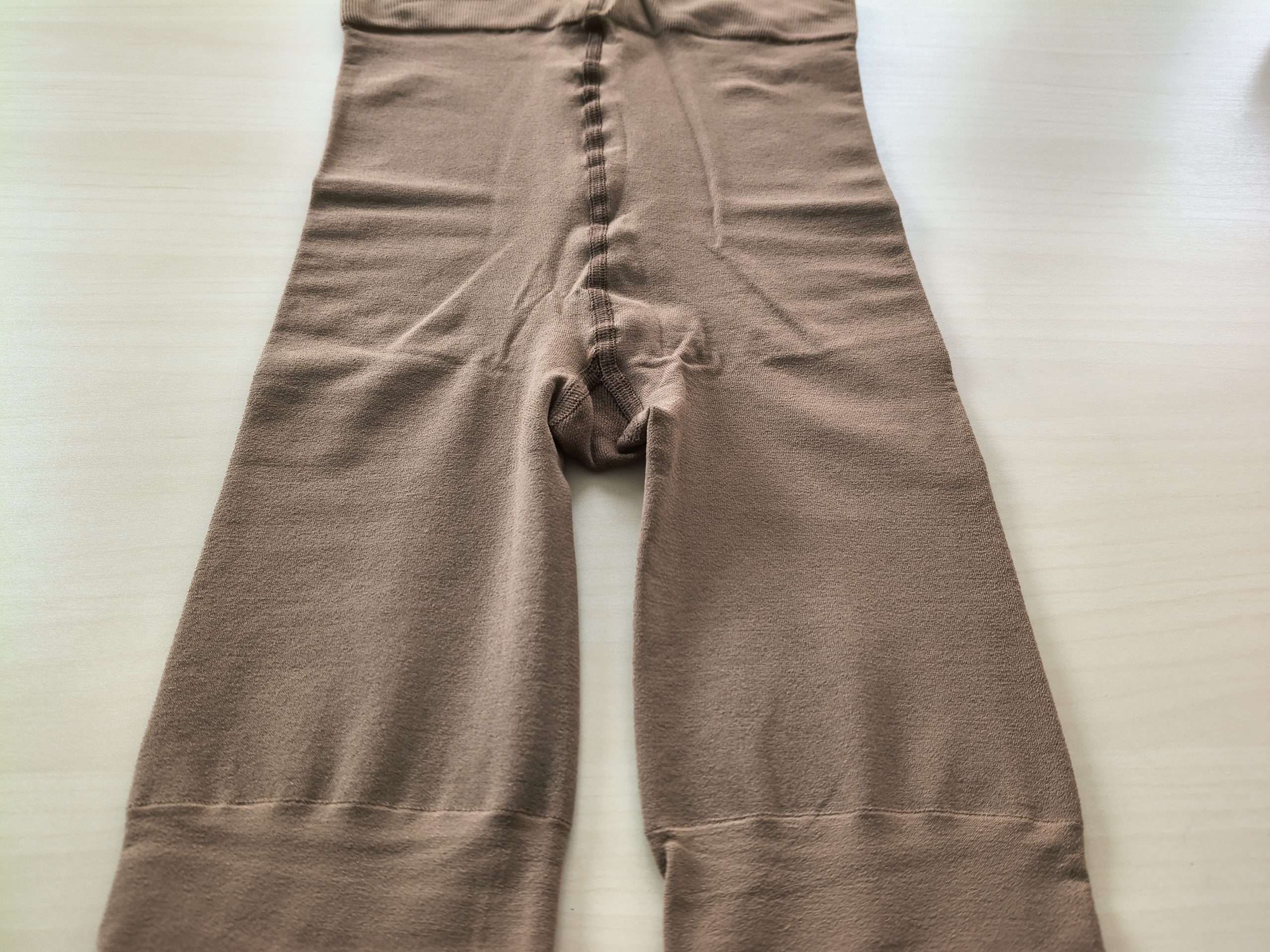Yirane Control Top 80D opaque tights waistband in cocoa brown, shown flat to check the non-dig claim
