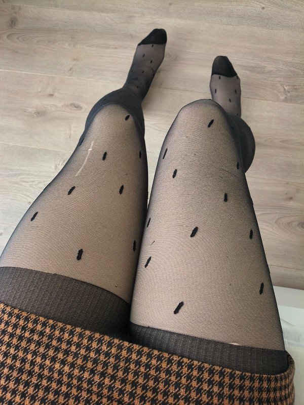 Sheer Black Dash-Print Tights photo 10