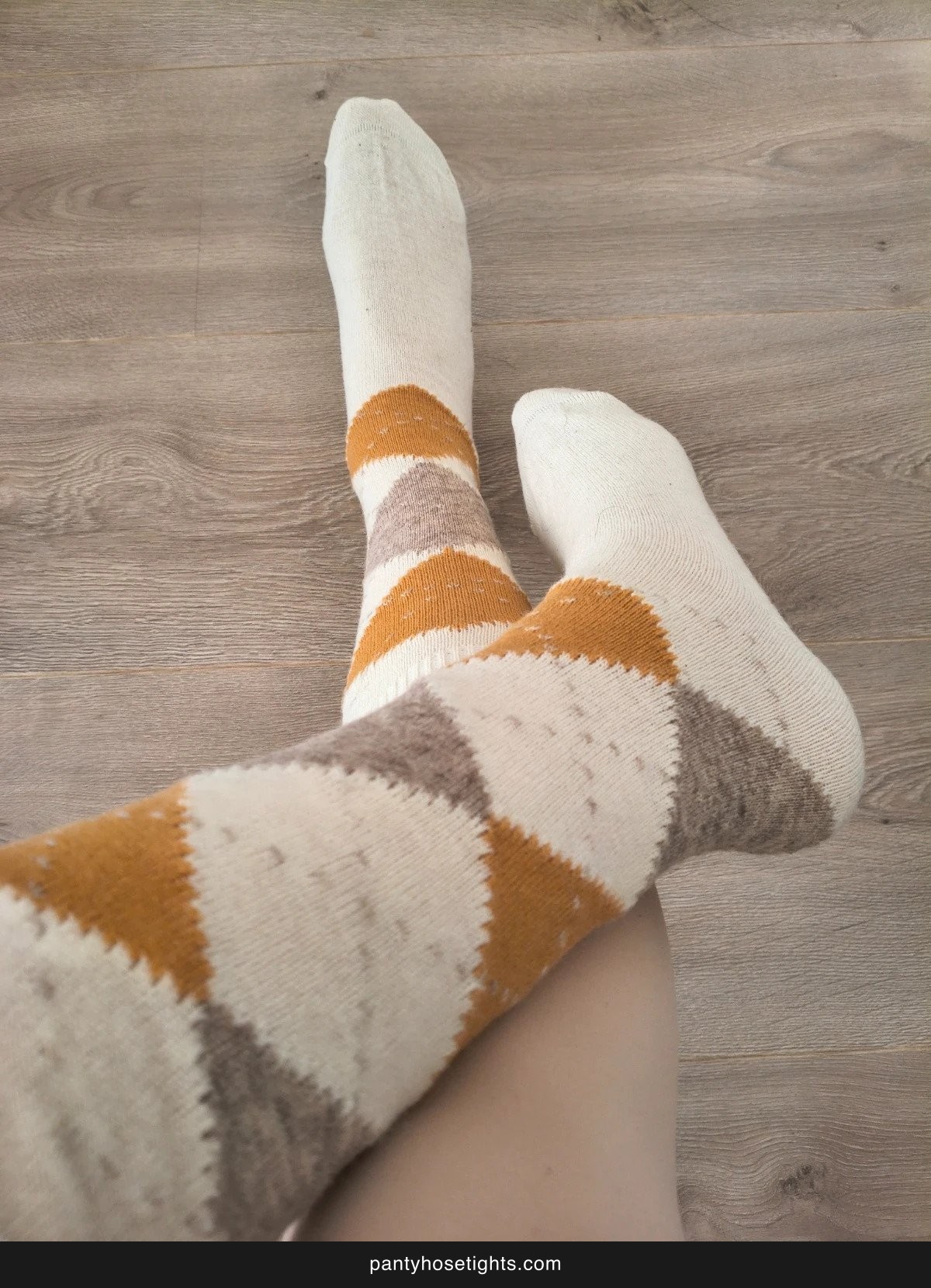 Boho Argyle Beige & Mustard Knee-High Socks photo 2