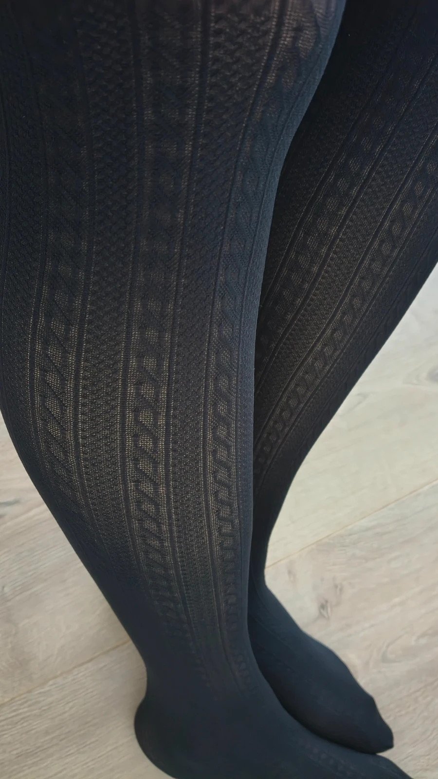 Cable-Rib Cosy Black Tights photo 4