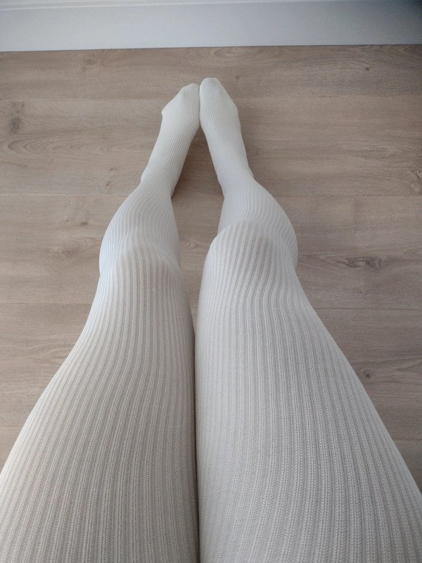 Chunky Ivory Ribbed Tights