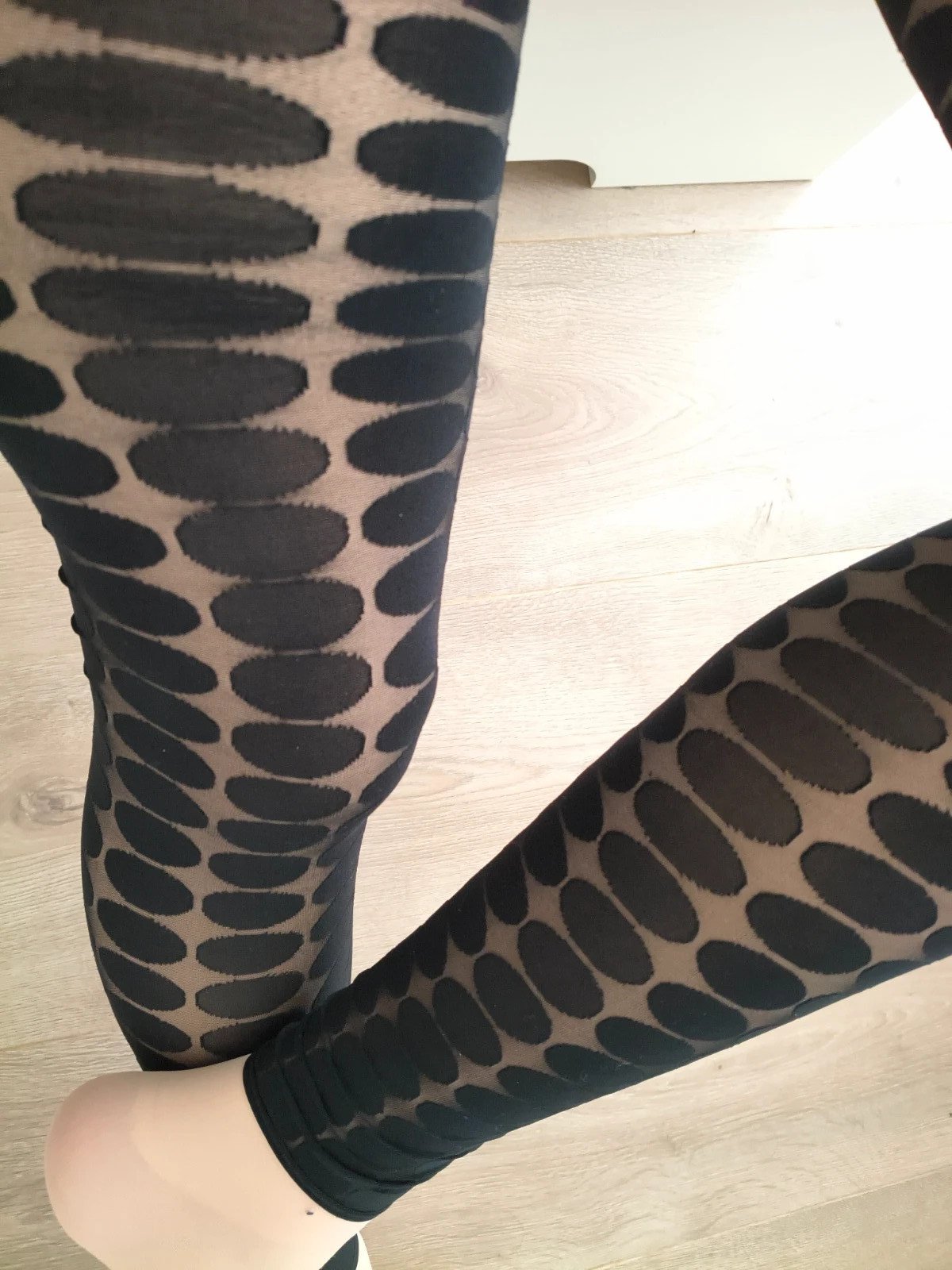 Falke Circular Jacquard Footless Tights photo 4