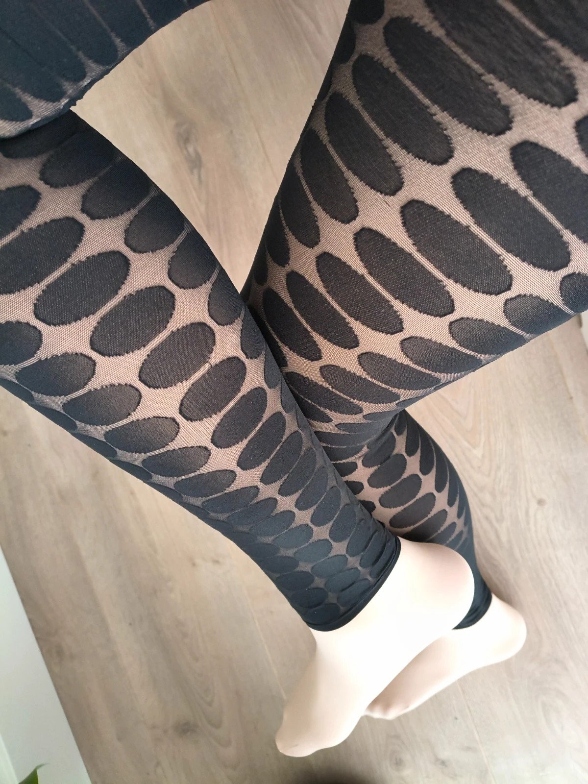 Falke Circular Jacquard Footless Tights photo 5