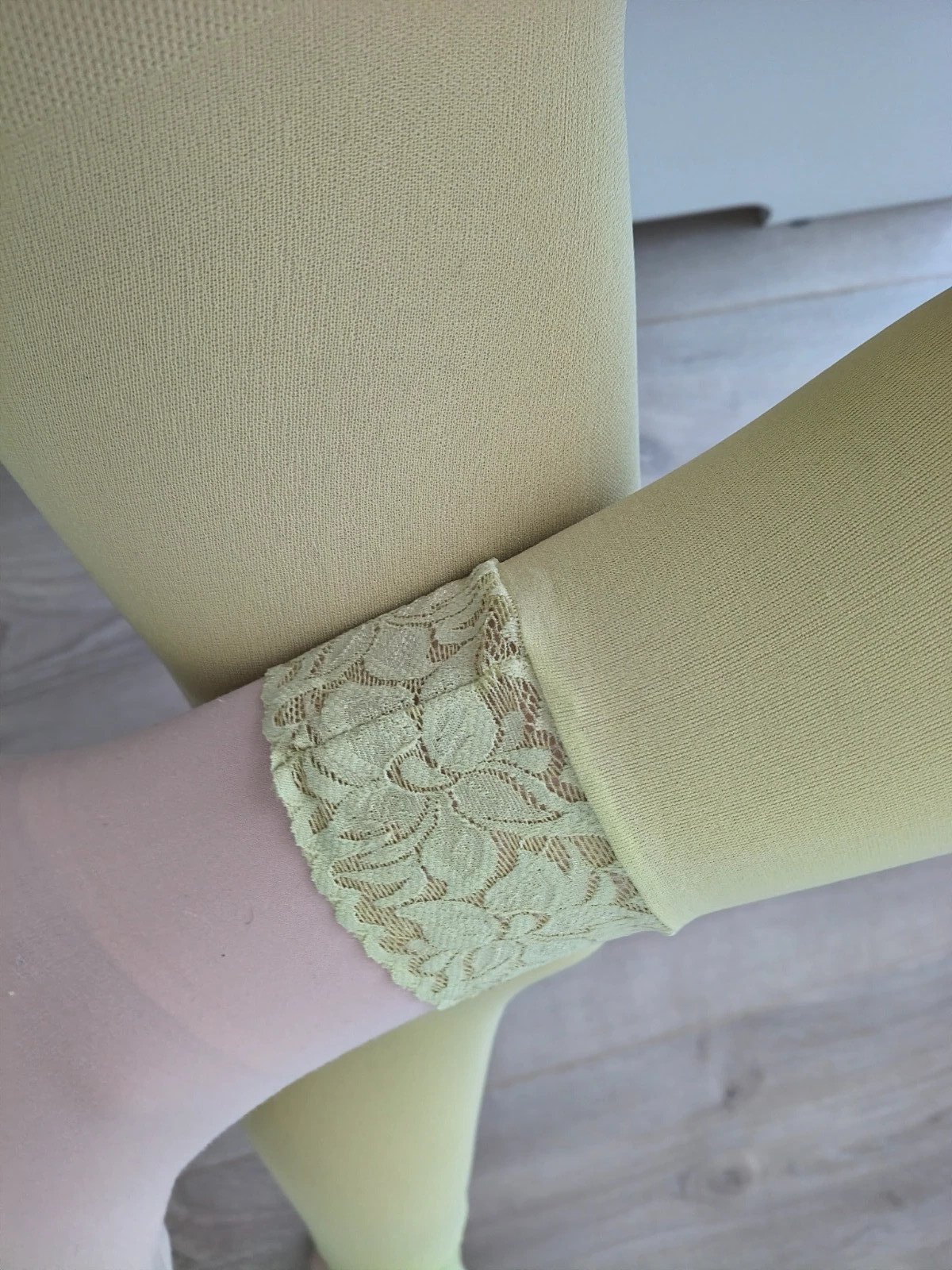 Neon Yellow Lace-Cuff Leggings photo 3