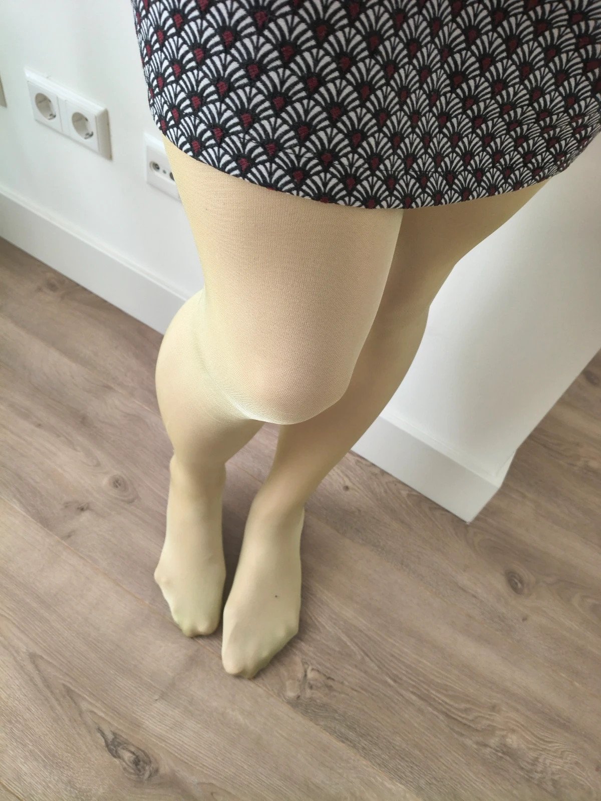 Vintage Citron Sheer Nylons photo 9