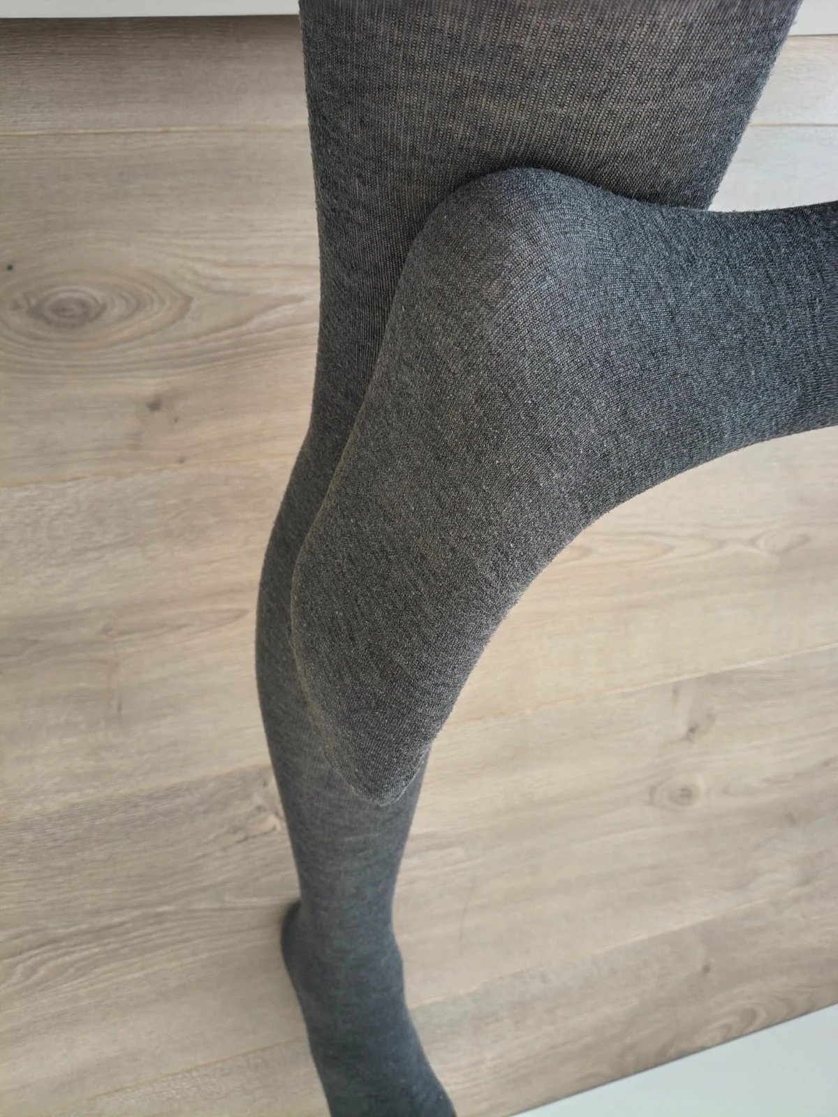 Heathered Grey Ribbed Wool Tights photo 5