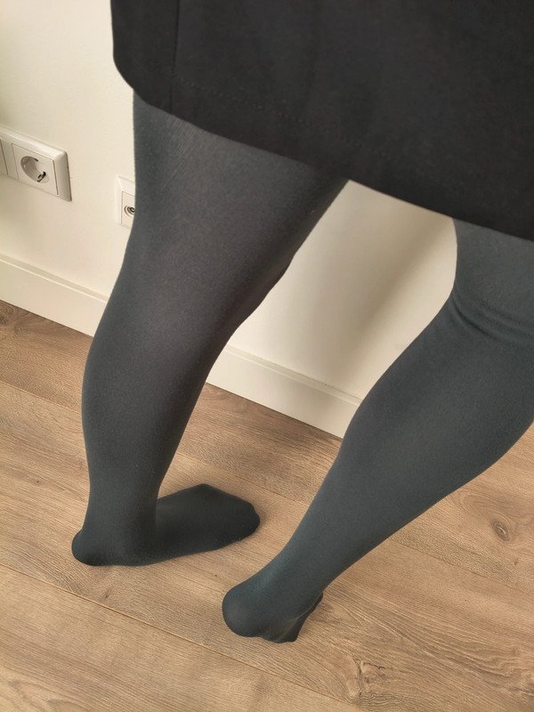 Grey Fleece-Lined Tights photo 10