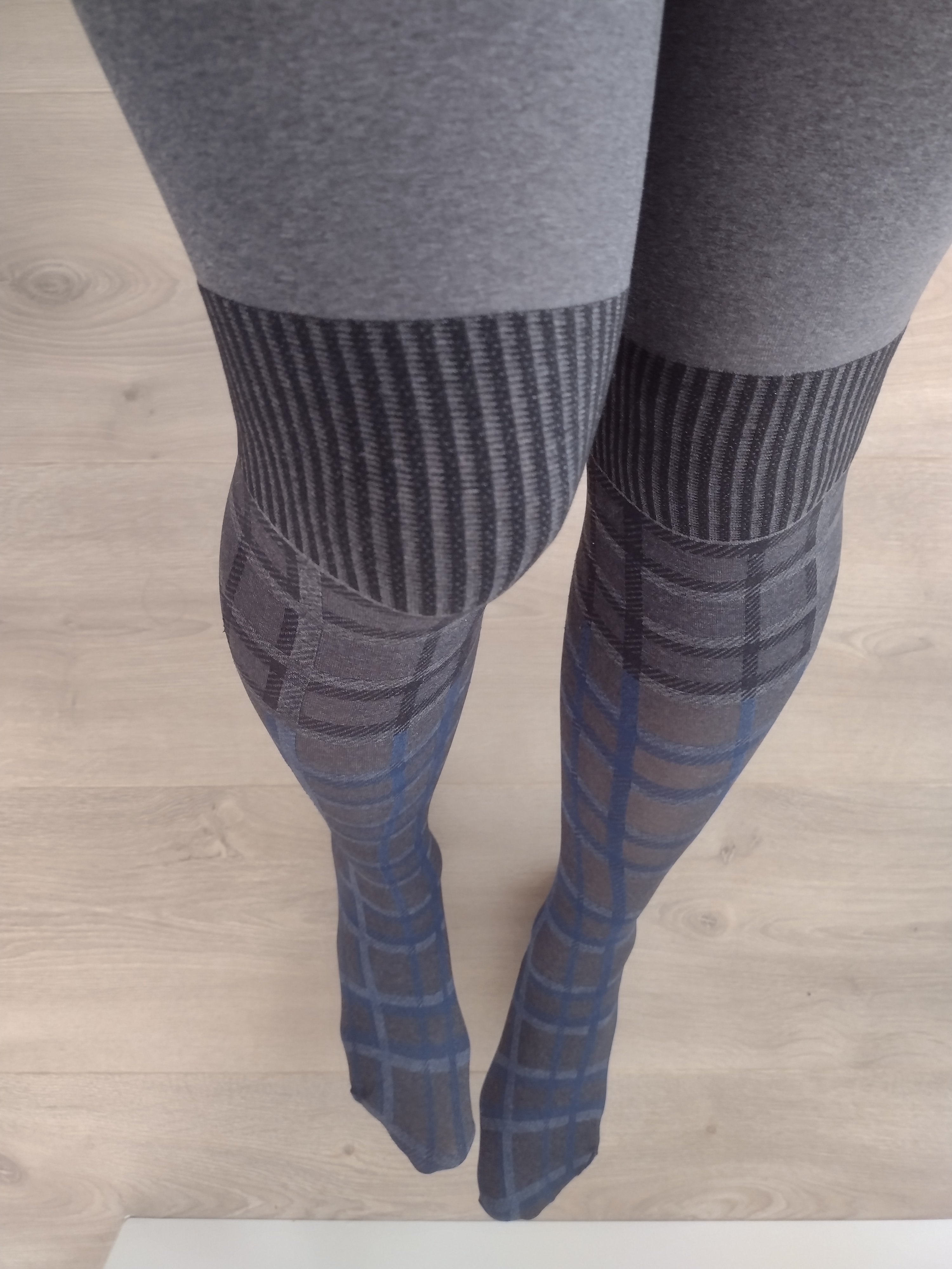 Charcoal Plaid Print Tights