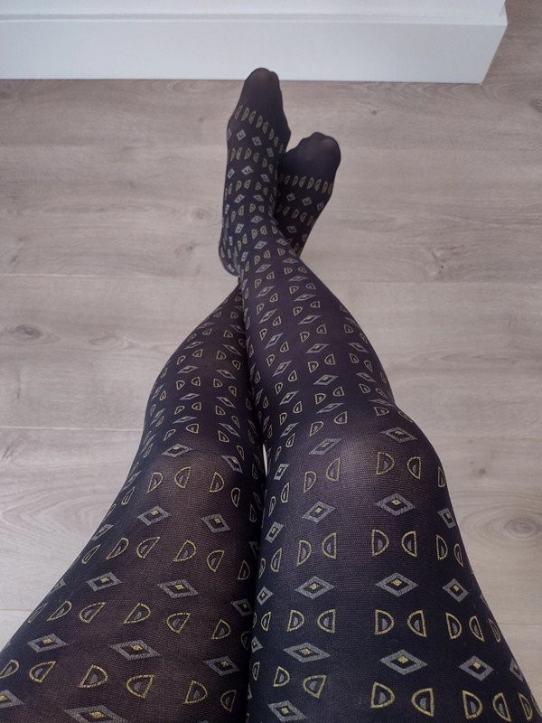 Onyx Diamond Jacquard Tights