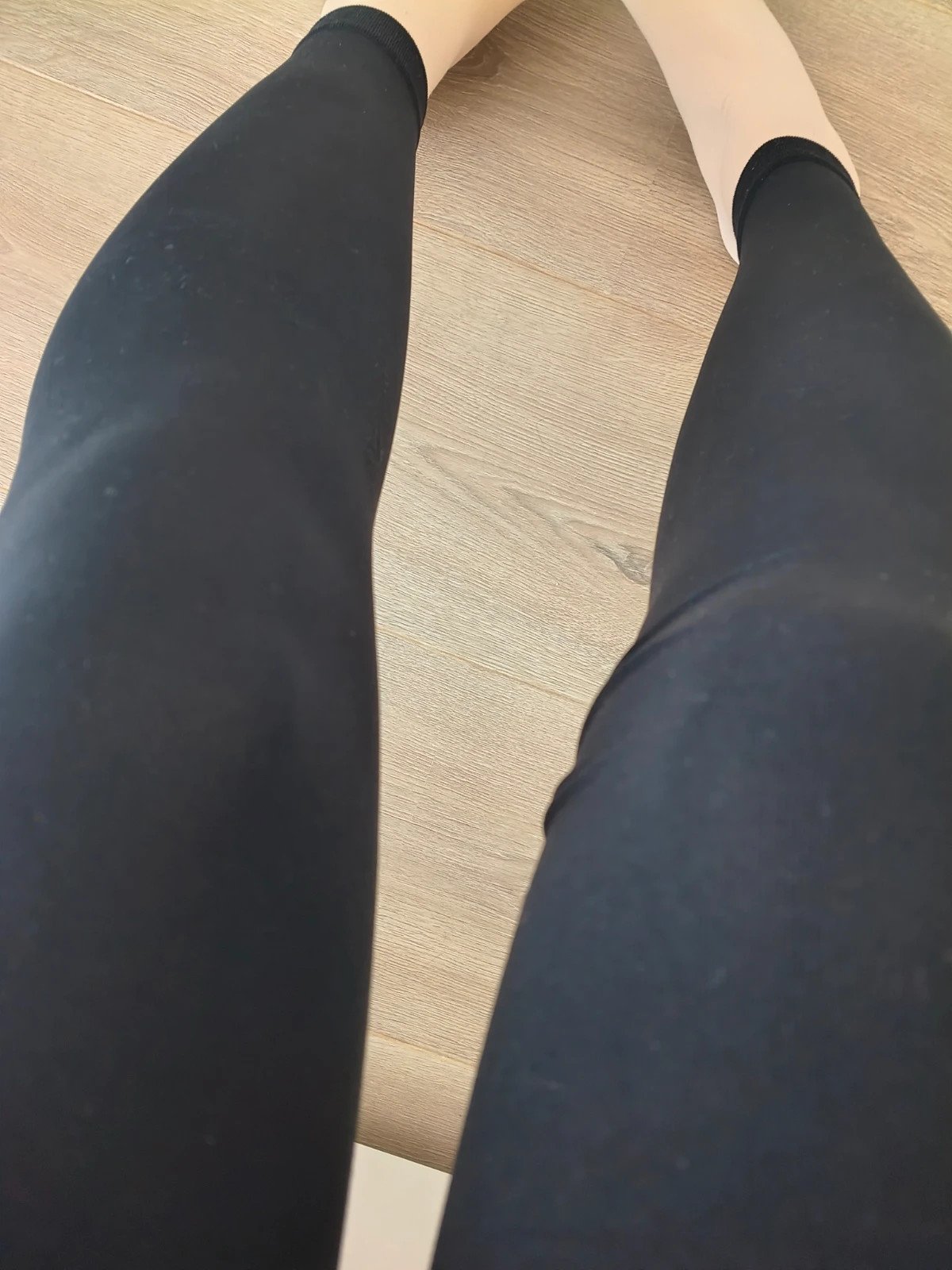 Black Ribbed Cotton-Feel Leggings photo 6