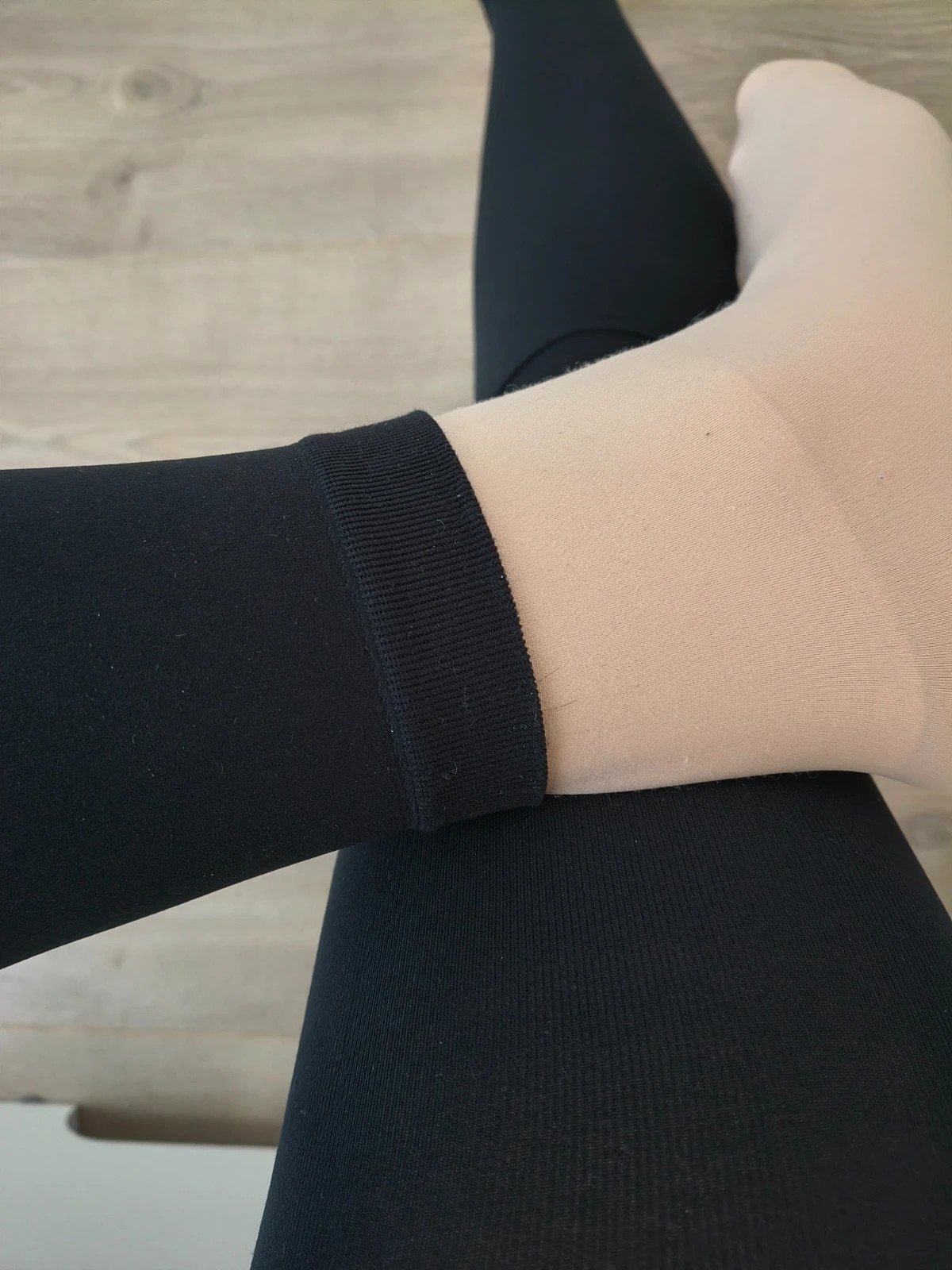 Black Ribbed Cotton-Feel Leggings photo 7