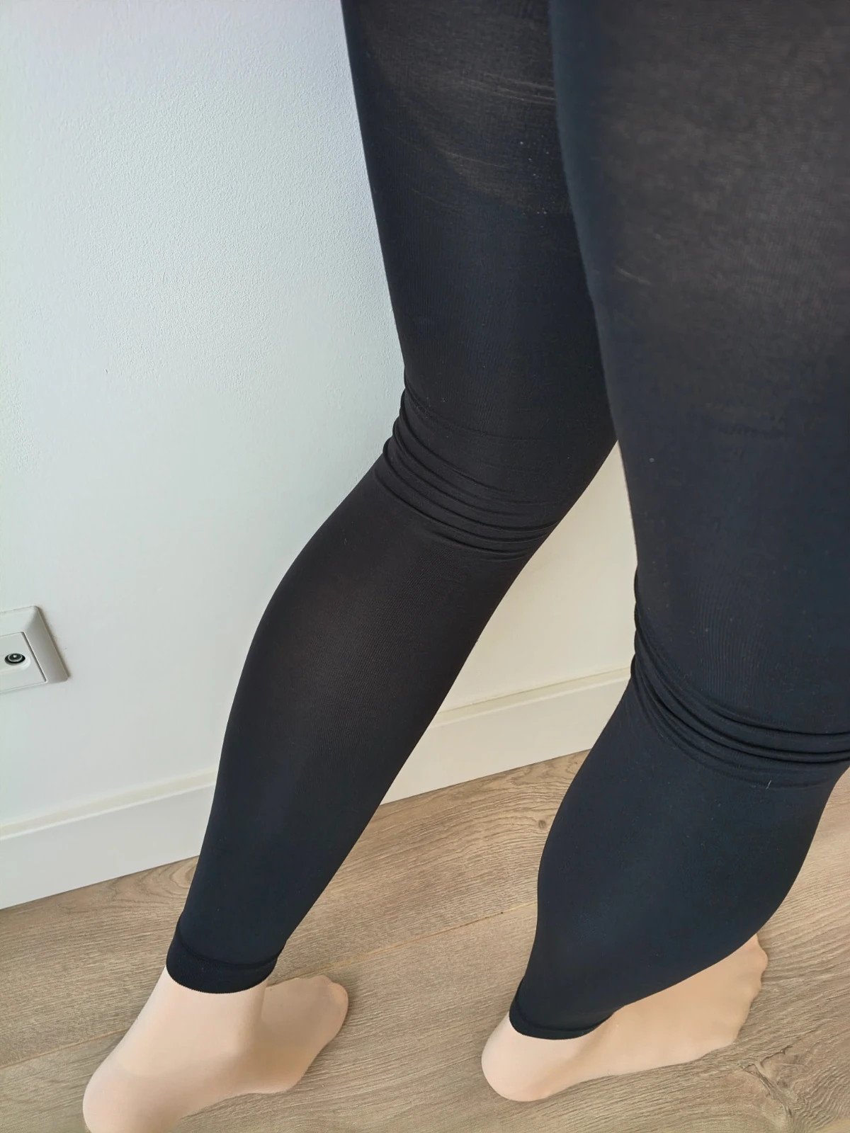 Black Ribbed Cotton-Feel Leggings photo 9