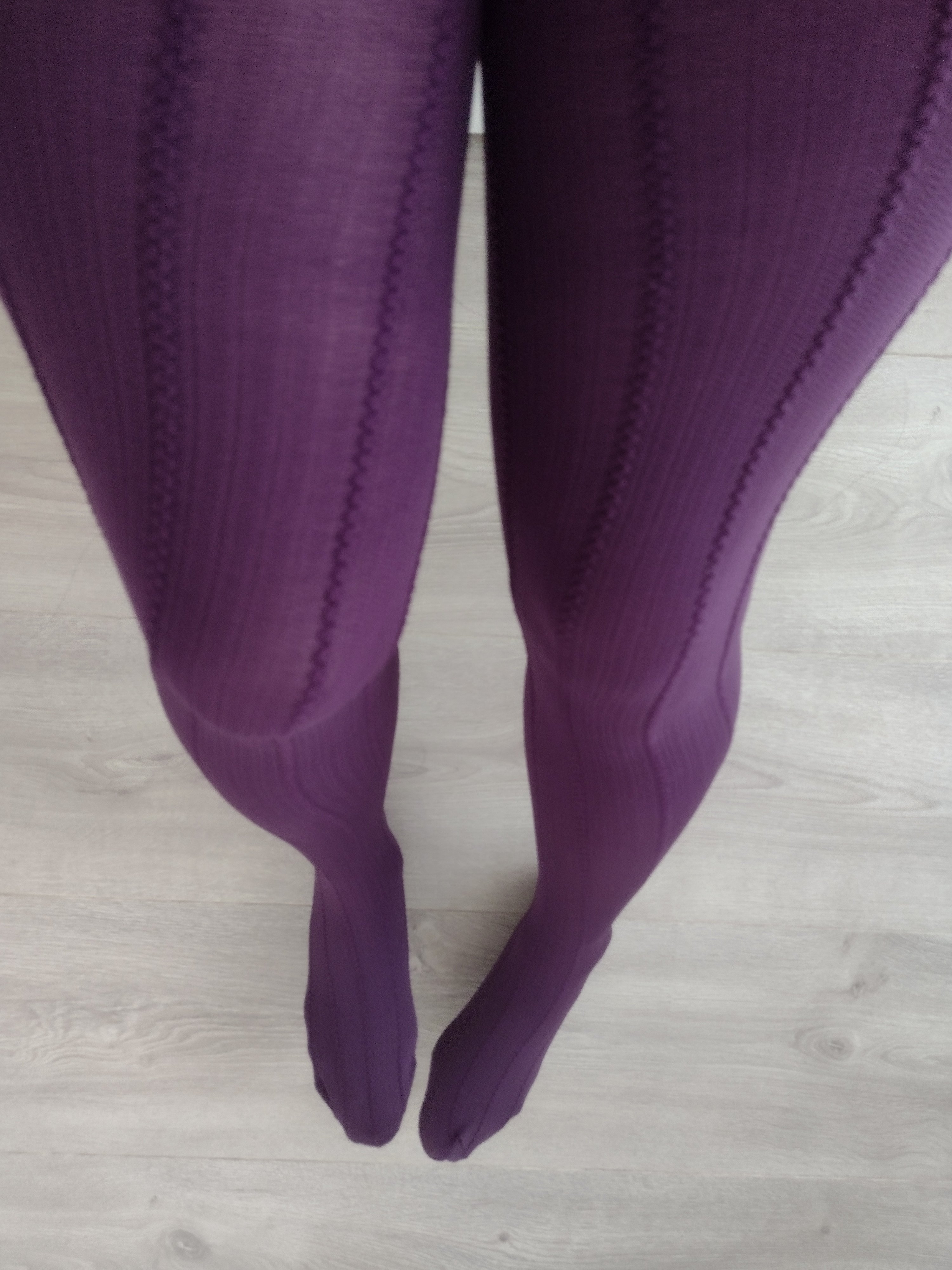 Plum Ribbed Tights with Seam Detail