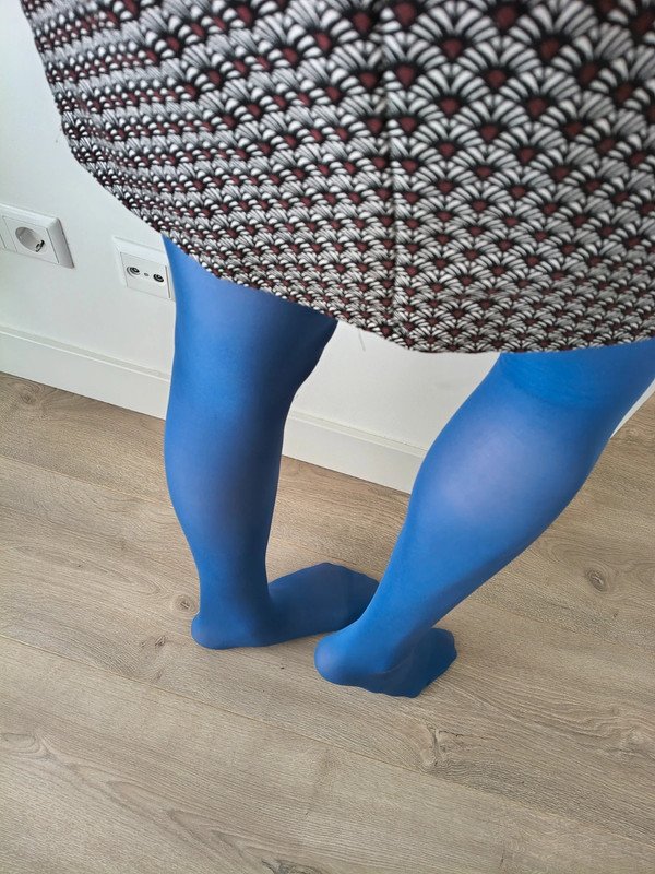 Semi-Sheer Cobalt Blue Tights photo 7