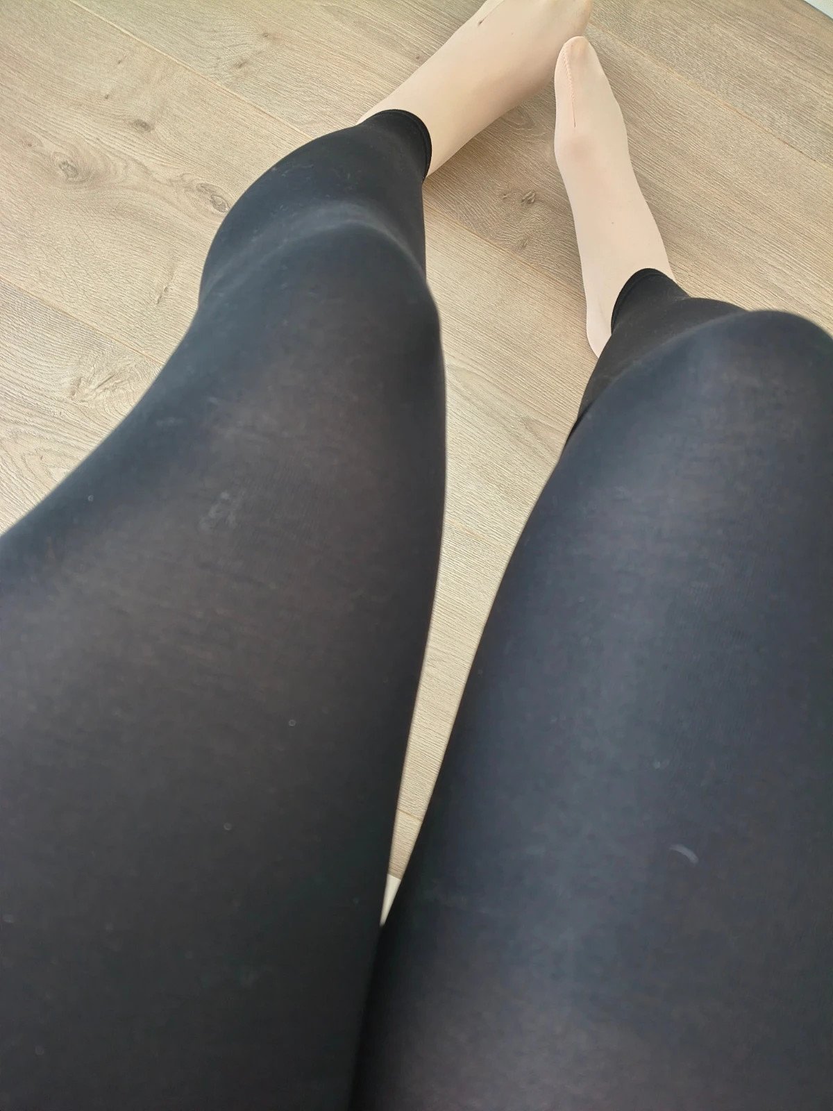 Everyday Black Semi-Opaque Leggings photo 5