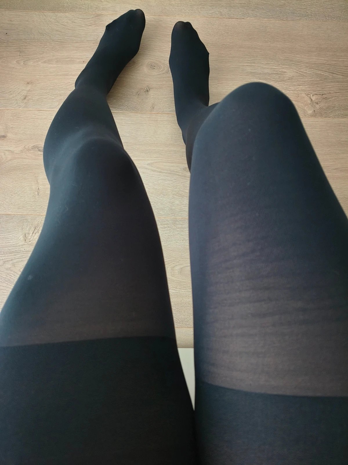 Sculpting Black Compression Tights