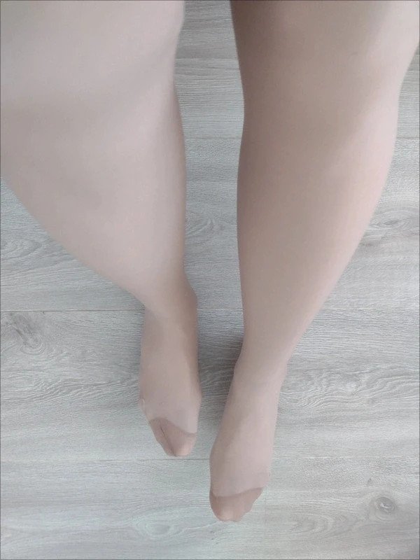 Everyday Nude Sheer Pantyhose