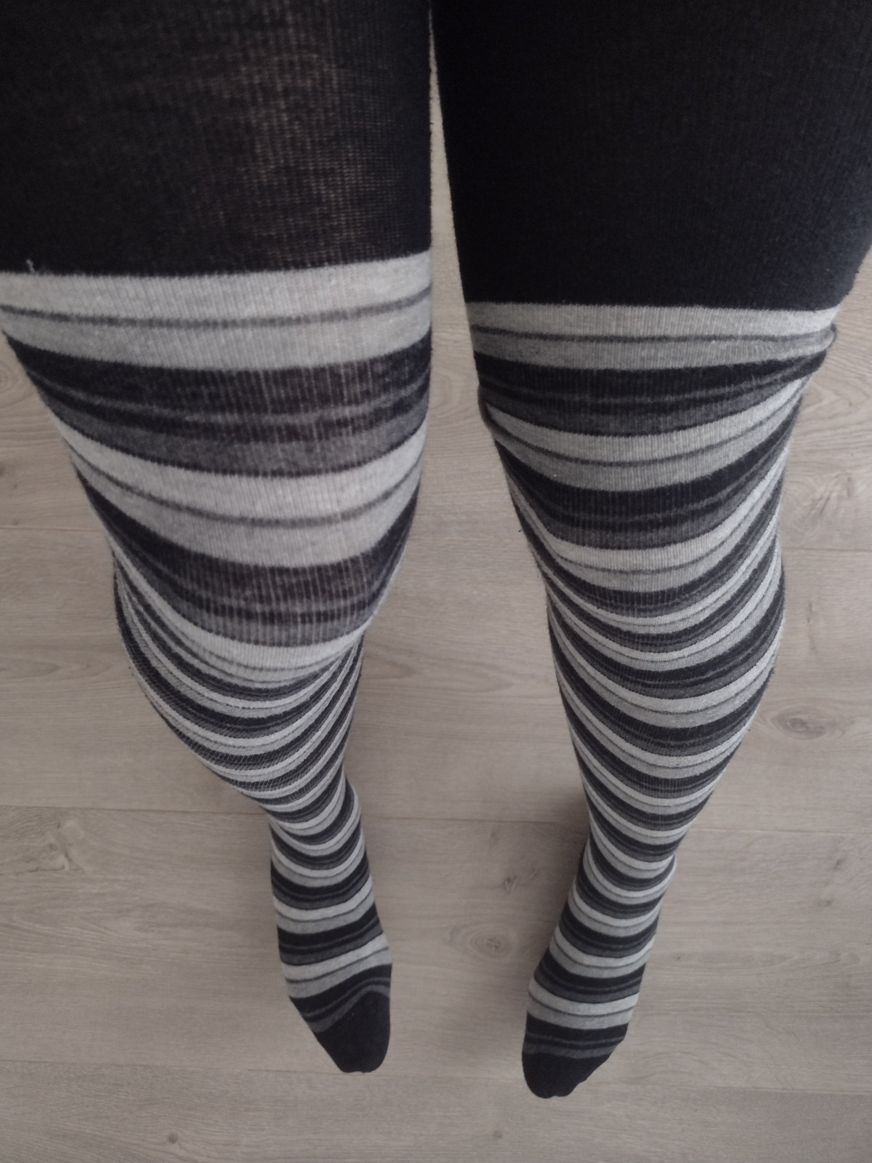 Charcoal Stripe Ribbed Tights