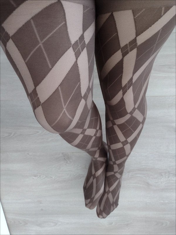 Taupe Tights with Bold Argyle Pattern