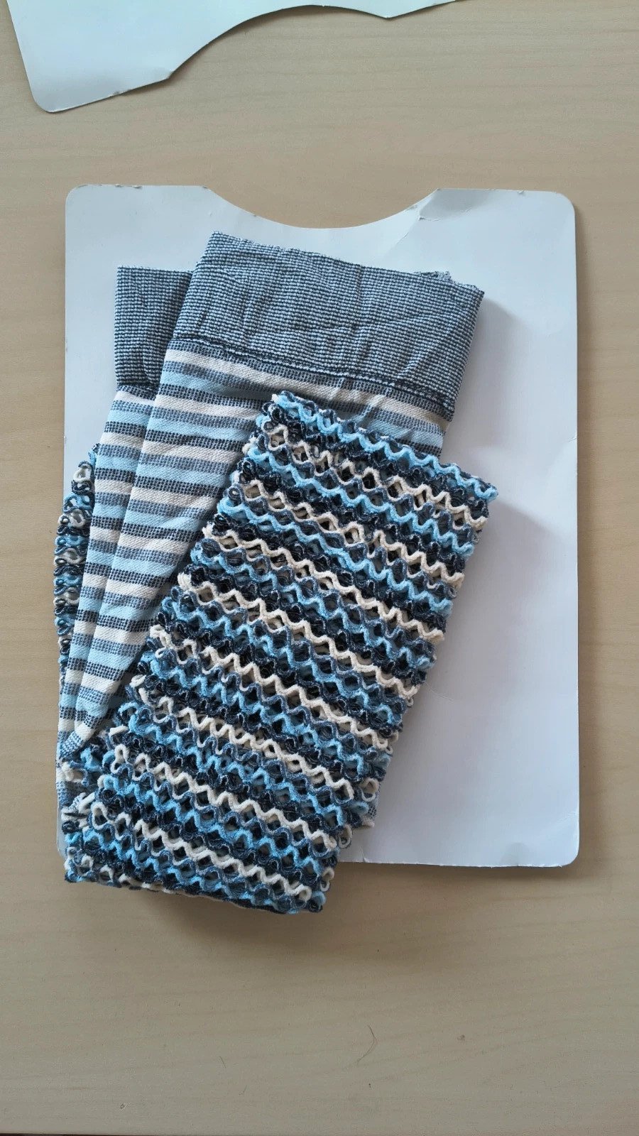 Ombre Blue Festival Fishnet Tights photo 5