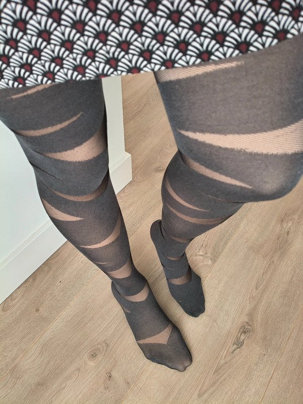 Grey Diagonal Cut-Out Stripe Tights photo 6
