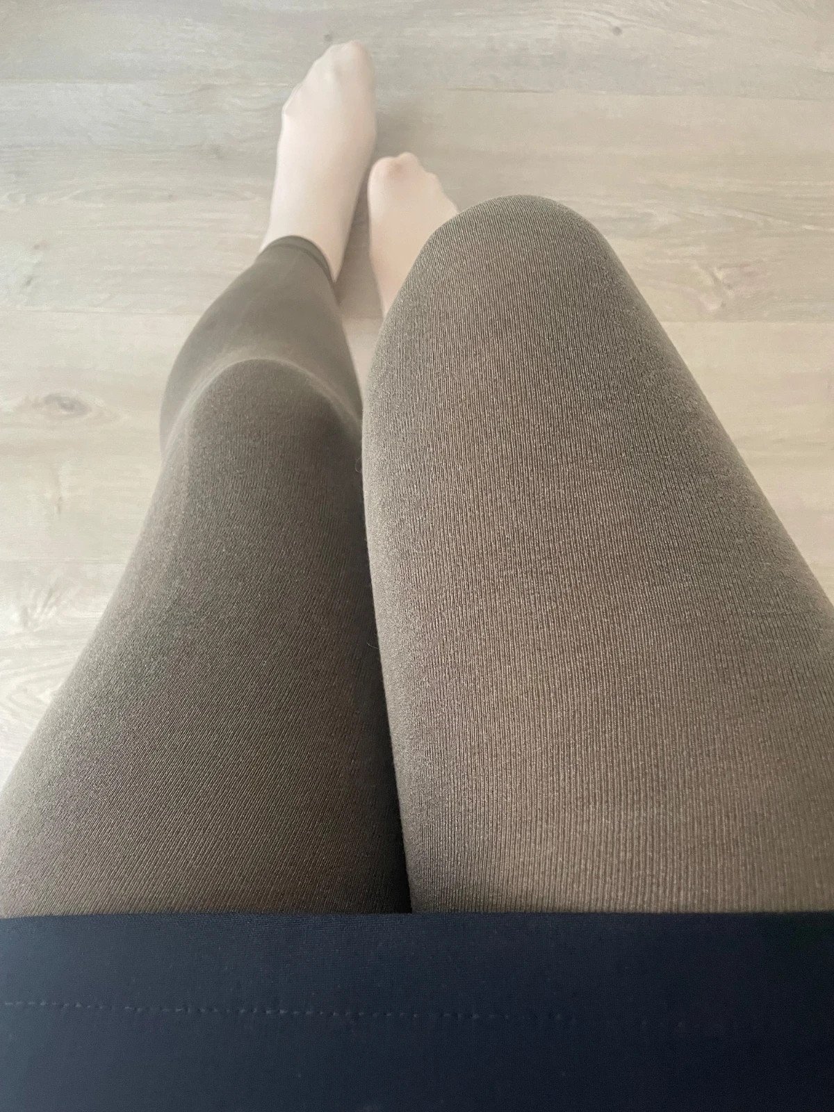 Smooth Khaki Velvet Leggings