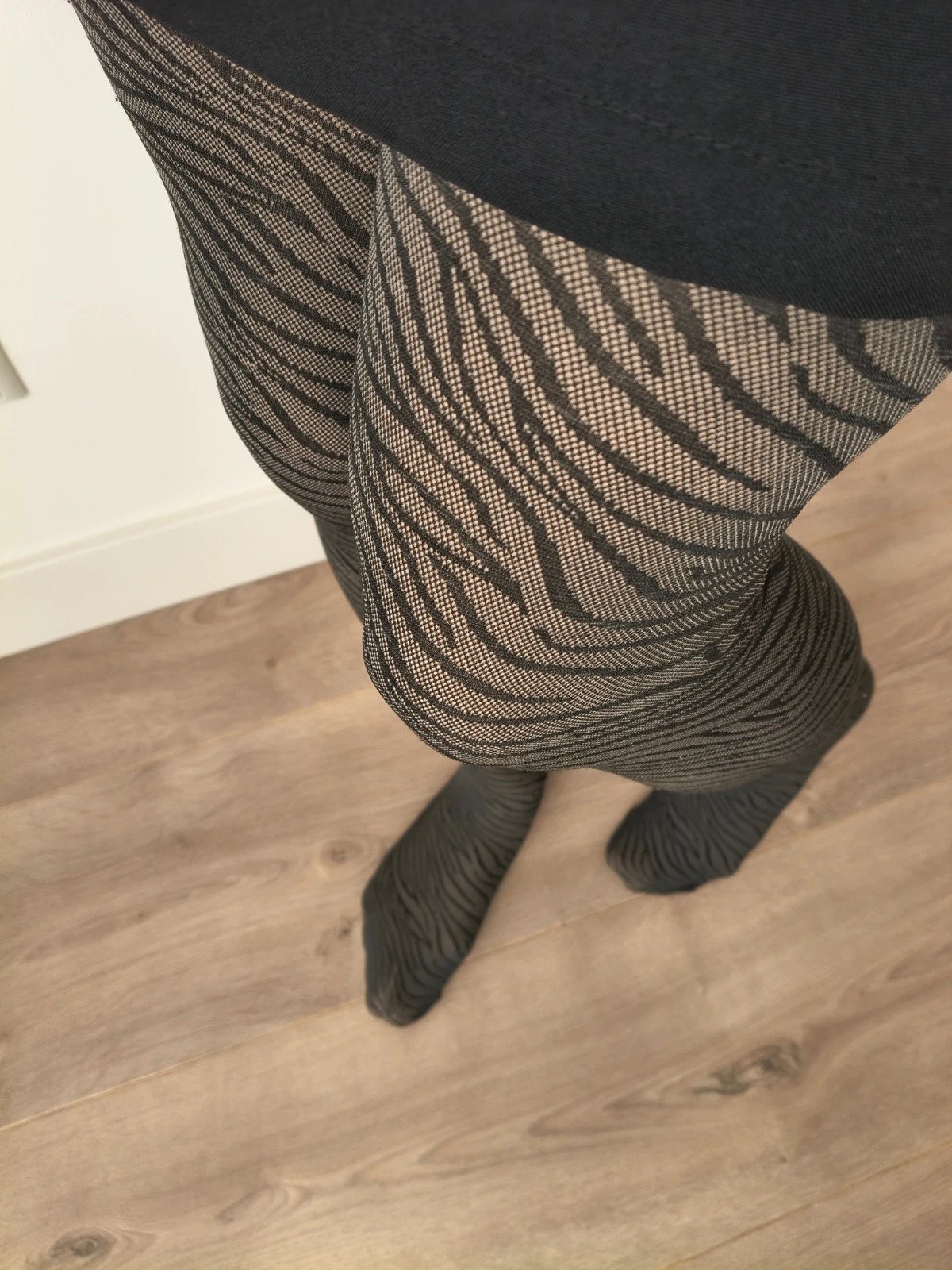 DKNY Vintage Khaki Animal-Print Tights