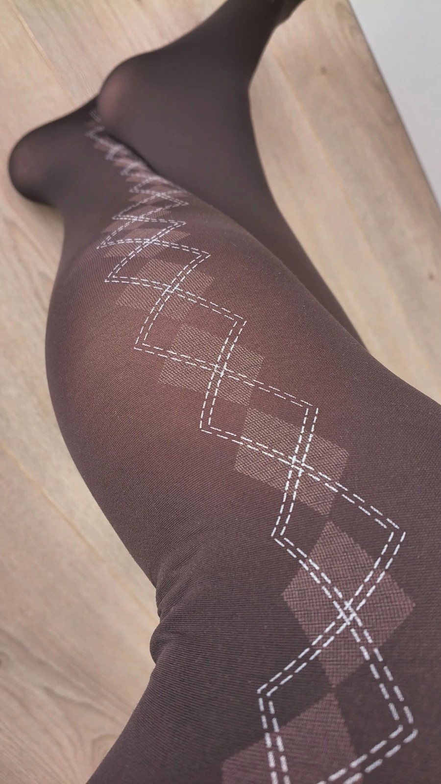 Brown Argyle Diamond Tights