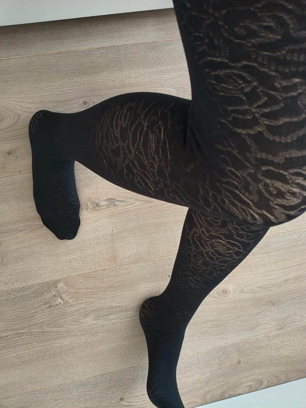 Black Rose Jacquard Tights photo 4