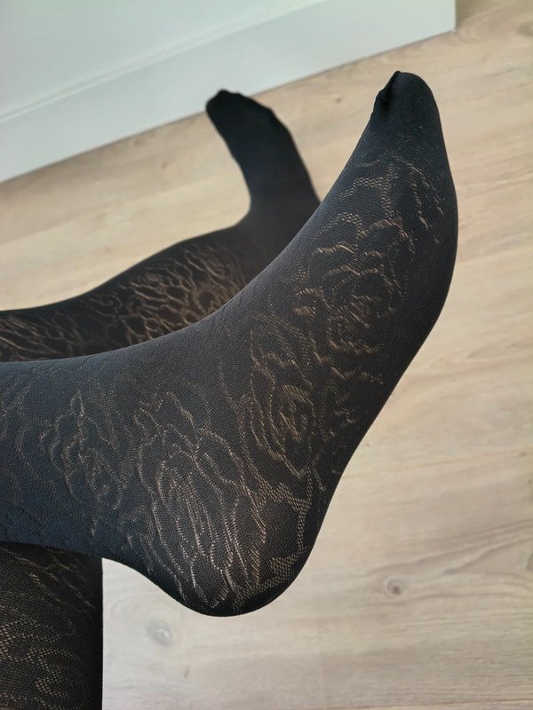 Black Rose Jacquard Tights photo 6