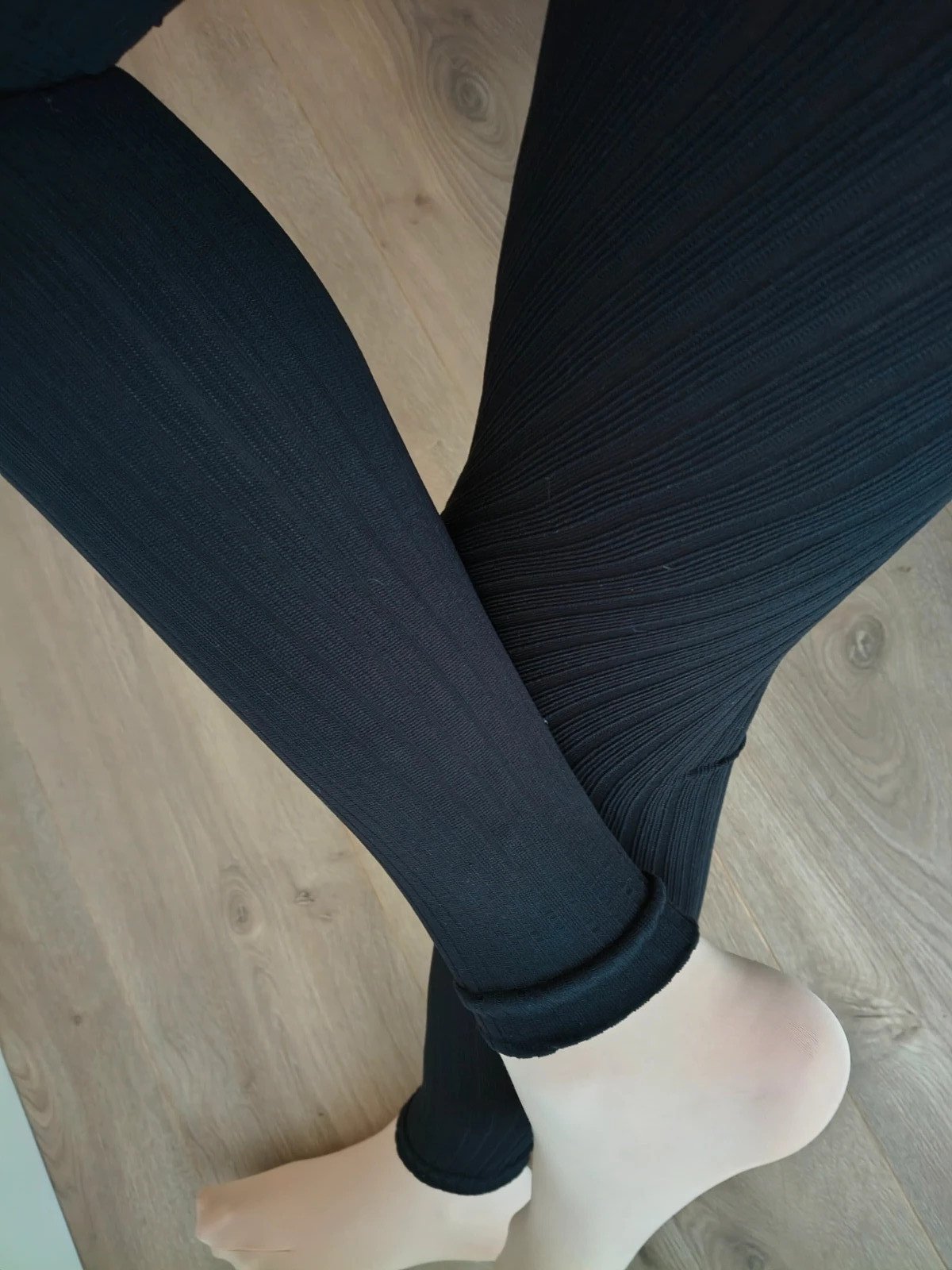 Black Vertical-Rib Footless Tights photo 2