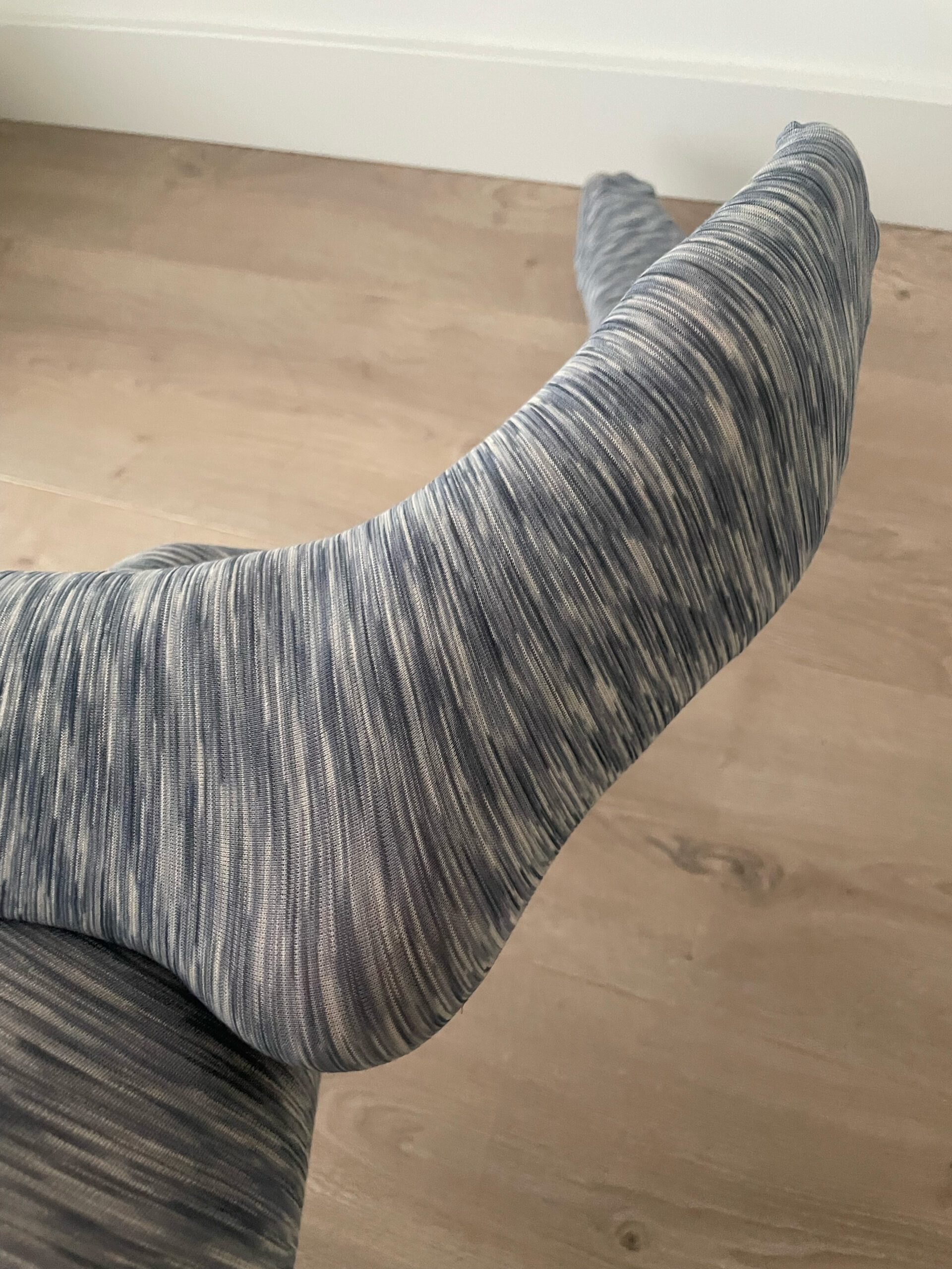 Grey Abstract Wash Pattern - Tights Vinted Find - Thrift