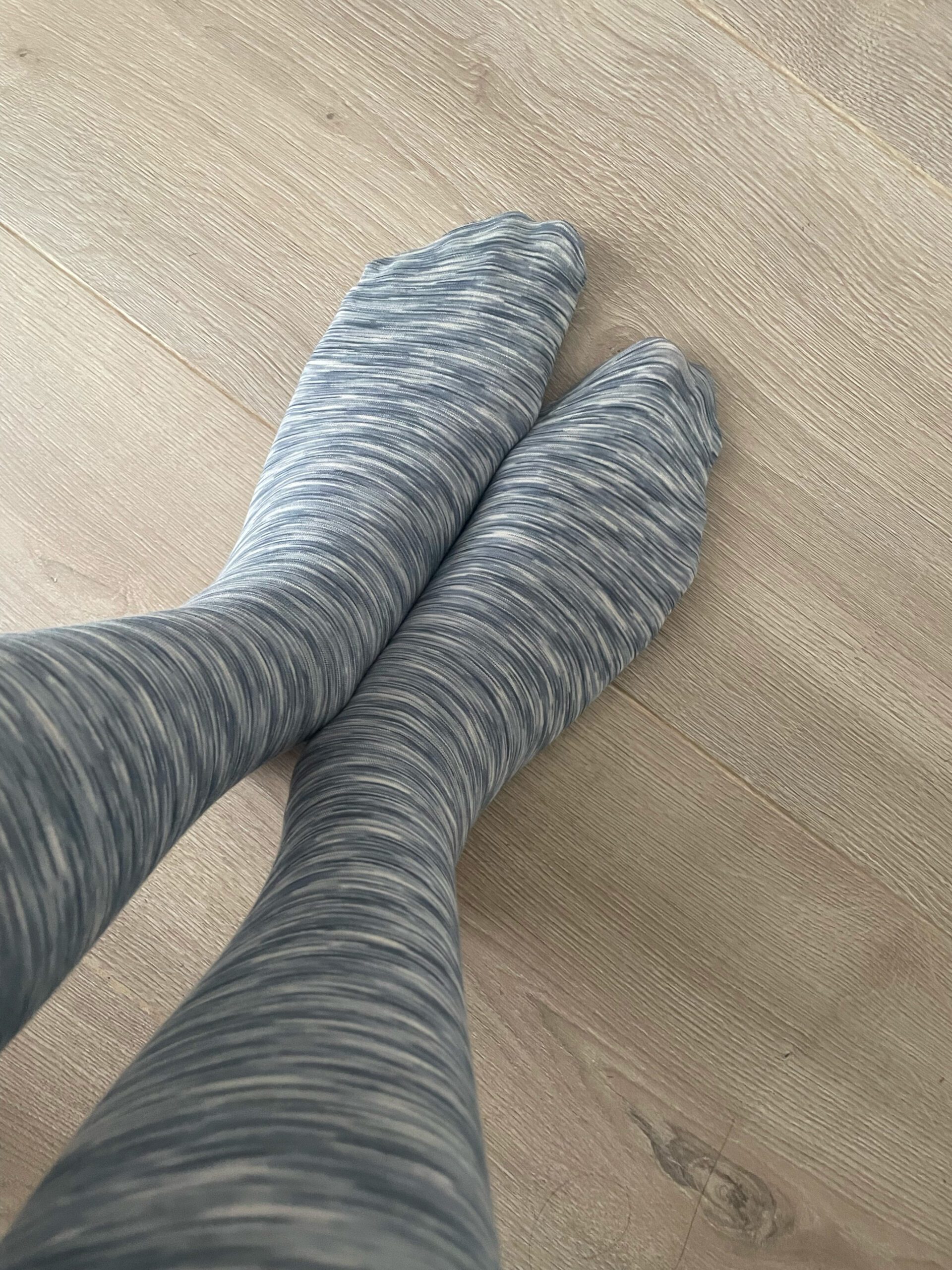 Grey Abstract Wash Pattern - Tights Vinted Find - Thrift