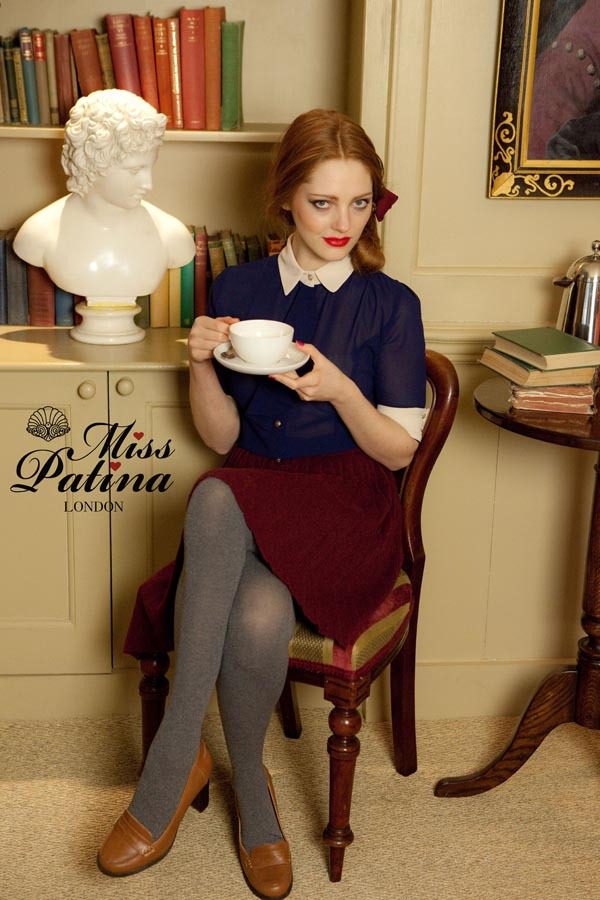 Grey wool tights, burgundy skirt and blue blouse by Miss Patina