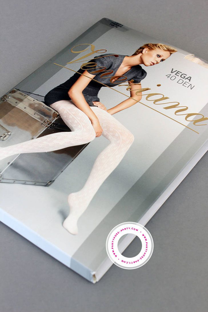 White Tights with Geometric Pattern Vega by Veneziana