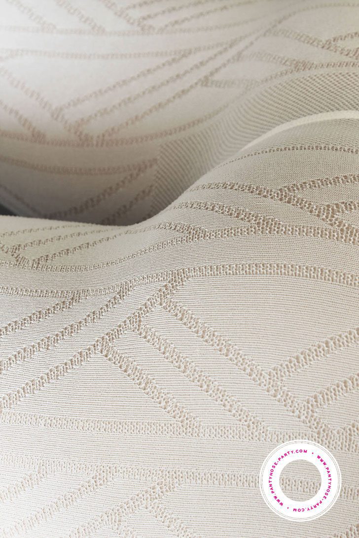 White Tights with Geometric Pattern Vega by Veneziana